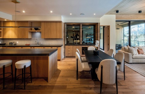 Ketchum Condo | BRAND NEW Downtown Ketchum-1 level Luxury Condo - Prime Location 3 BR + 3Bath