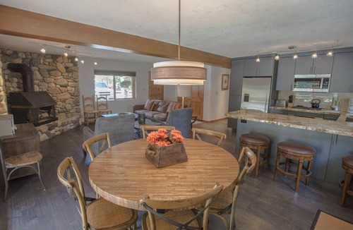 Ketchum Condo | Brand New! Remodeled 2 bed condo. This is the best location in Ketchum!