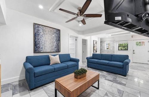 North Buckhead House | Buckhead 8BR GetawayOpen Layout,Ideal for Groups