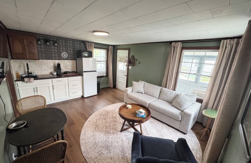 Twin Mountain Cottage | Charming 1-bedroom cottage in Twin Mountain with cozy vibes