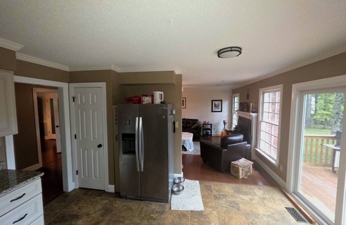 Wake Forest House | Charming 3-bedroom house, pet friendly on 1 acre, 2.9mi to downtown Wake forest