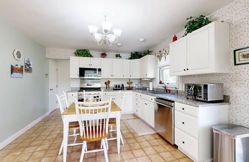 Gouldsboro House | Charming Lakefront House with Outdoor Firepit, Washer/Dryer and Wifi