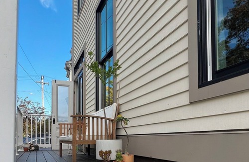 East End House | Chic 3-bedroom house in Munjoy Hill with off-street parking.