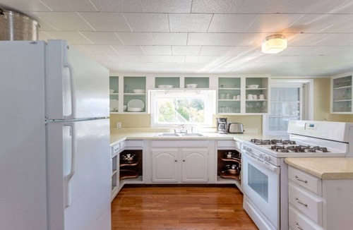 West Point House | Classic Maine Cottage In A Beautiful Little Fishing Village