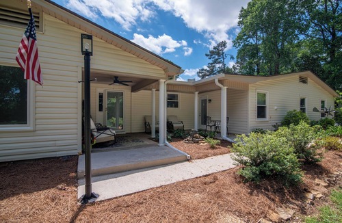 Brownsboro House | Cloud Nine at Moontown- Fly In, or Drive In, to A Peaceful Landing Spot