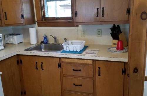 Lake George Cottage | Cottage - near Lake George & Saratoga & Adirondacks