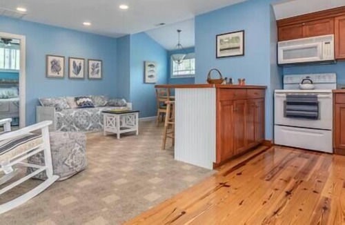 Lexington House | Country living in a private setting, The Loft at Springhouse Farm