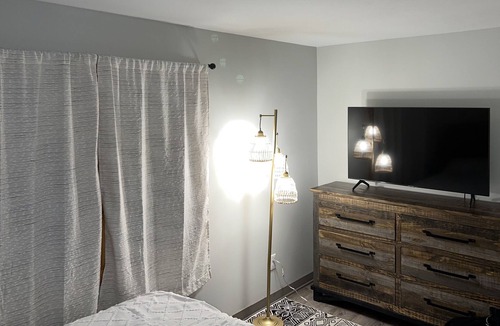 Birch Hill Cottage | Cozy Cottage in close to town and area attractions