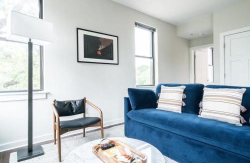 Music Row Apartment | CozySuites Music Row Stunning 2BR in Nashville! 05