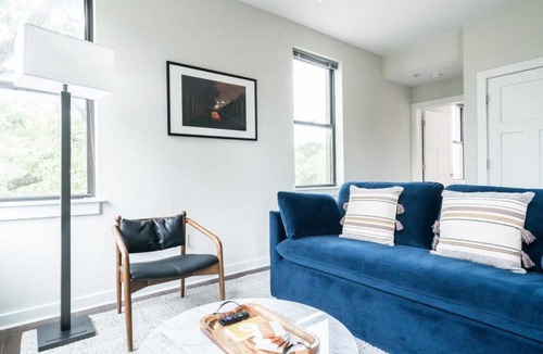 Music Row Apartment | CozySuites Music Row Stunning 2BR in Nashville! 35