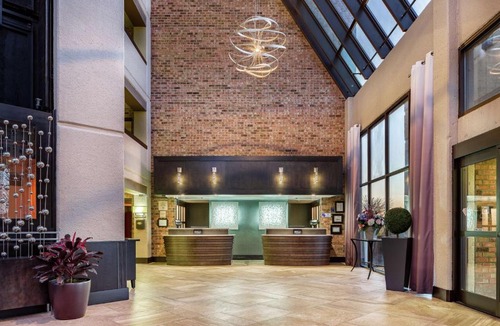 Johnson City Hotel | DoubleTree by Hilton Johnson City