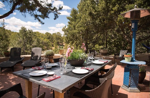 Northeast Santa Fe House | Downtown Home on 1.5 Acres! Perfect for ski and summer! Hot Tub and Outdoor Zen