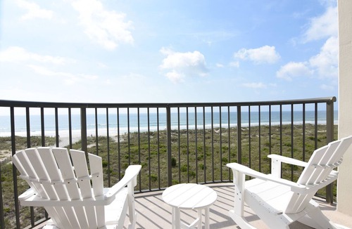 Shell Island Condo | DR 2412-The ideal vacation spot to get away from the daily hustle and bustle