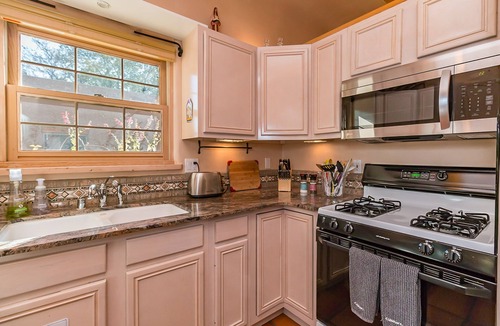 Downtown Santa Fe Cottage | Favorite Downtown Adorable Adobe ~ 10 min walk to Plaza