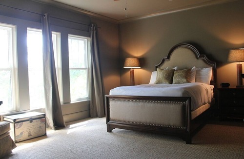 Douglasville Cabin | FIFA World Cup 2026 at Foxhall Resort's Cypress Lodge - Sportsman's Paradise