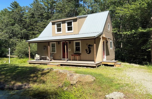 Freeport Cottage | Gorgeous 1-bedroom cottage with AC in charming Freeport, ME,