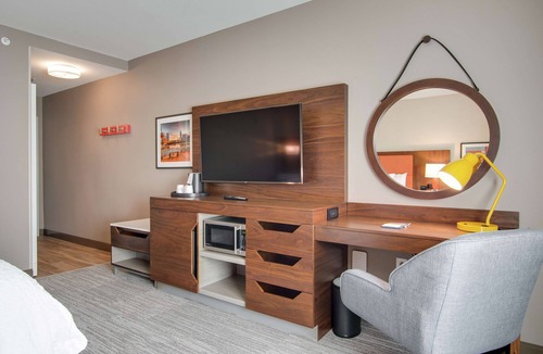 Madison Hotel | Hampton Inn & Suites Nashville North Skyline