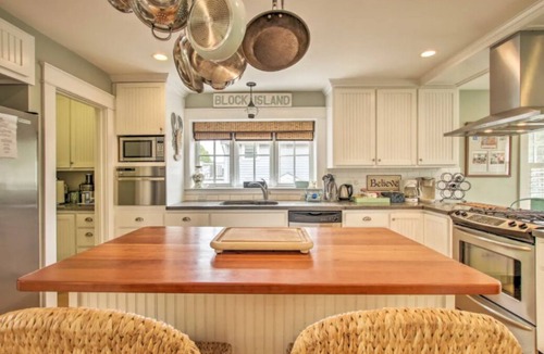 Narragansett House | Harbour Island Coast House, shoulder season mid-week specials! Booking 2027