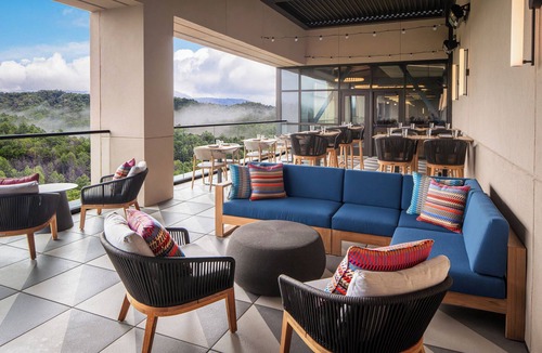 Murphy Hotel | Harrah's Cherokee Valley River Hotel & Casino – A Caesars Rewards Destination