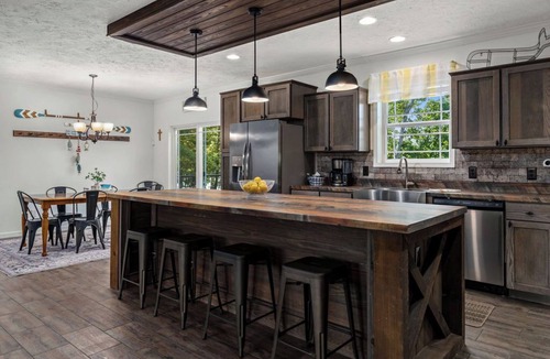 Double Springs House | Haven on Smith Lake Charming 3-bedroom house with WiFi, AC on Smith Lake