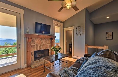 Hiawassee House | Hiawassee Home w/Views < 1 Mi to Lake Chatuge