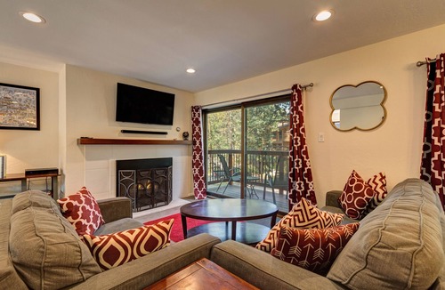 Warrior's Mark Condo | Hike, bike or explore Breckenridge just minutes from your doorstep