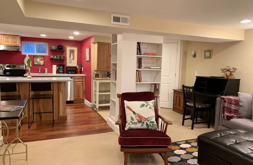 Irvington House | Historic Neighborhood Suite — Moda & Convention Center close