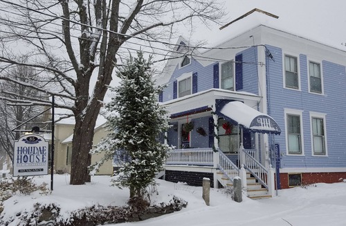 Bethel Bed & Breakfast | Holidae House Bed & Breakfast