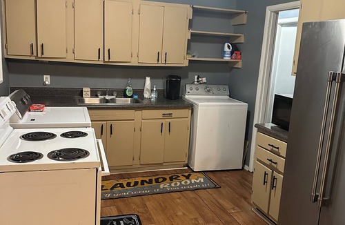 Decatur House | Home Sweet Home For Friends, Family & Business