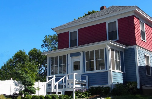 Bar Harbor House | Introducing: "Beach Point Cottage" in the Heart of Bar Harbor! Walk Everywhere!