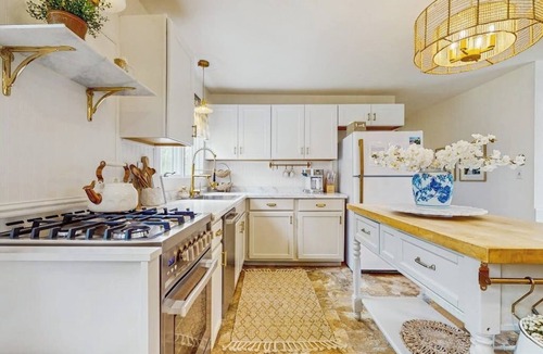 Cape Neddick House | Inviting Home Near the Ocean with a Deck, and Outdoor Fire Pit