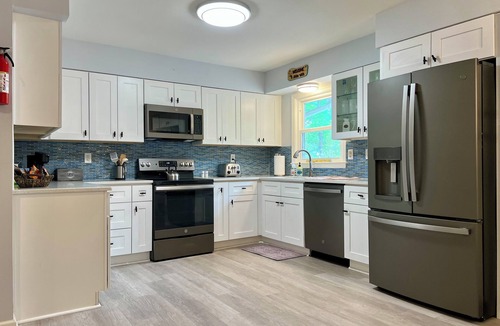 Wilmington House | Inviting three-bedroom home — 3 miles from Wrightsville Beach!
