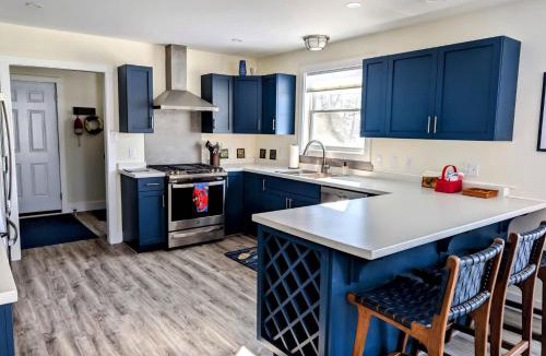 Ellsworth House | K1ssick Cove Beach House family Acadia watersports