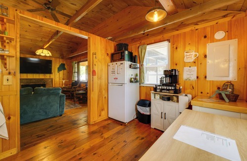 Waterboro Cabin | 'Knotty Kabin' Rustic Waterboro Cabin By Lake
