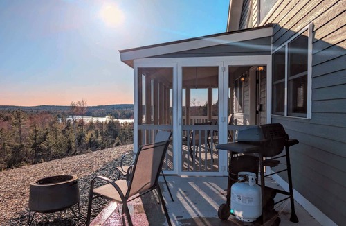 Sullivan House | Lakeview Cabin w/Fire Pit & Beach Access
