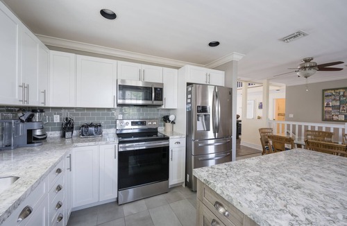 Truman Annex Condo | Largest Shipyard Condo in the Truman Annex - over twice the size with a loft!