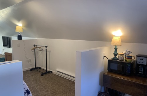Bayview Apartment | Loft at the Beach