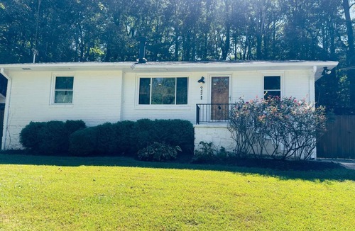 North Decatur House | Luxurious 2-bedroom house in Decatur