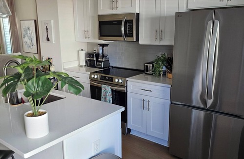 Mableton House | "Luxury World Cup Executive Package "Serene 3-bedroom townhome with AC Mableton