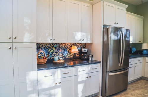 Mentone House | Maplewood Greystone : Charming Mentone on Lake Lahusage