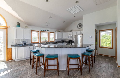 Whalehead Beach House | Mare Nostrum - Corolla, Whalehead, 430 Yds to Beach, Ocean View, Pool, Hot Tub, Events, Flex Stays