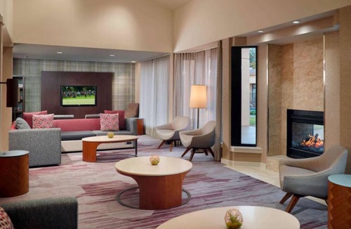 Hapeville Hotel | Modern Hotel with Easy Access to City, Zoo Atlanta & Georgia Aquarium