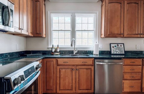 Old Irving Park House | Multi-Gen Family Retreat | HOT TUB, Games w/Comfort