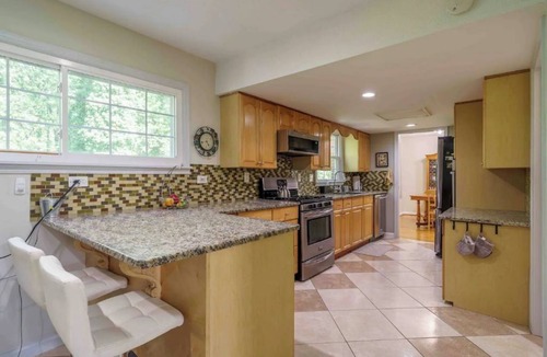 Stone Mountain House | Never wanna "LEAF"