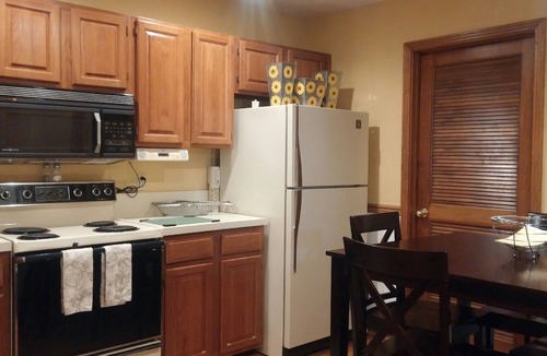 Southside Condo | NICE 2/2 Condo Central to everything in Jacksonville FL.