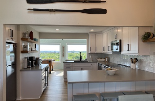 South Nags Head House | Ocean and Sound Views - Sleeps 10 - Easy Beach Access - Hot Tub & Community Pool