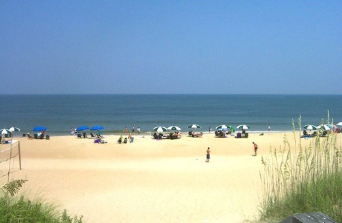 Kill Devil Hills Resort | Oceanfront - One Bedroom unit in OBBC1 Resort,Ground floor easy access to beach