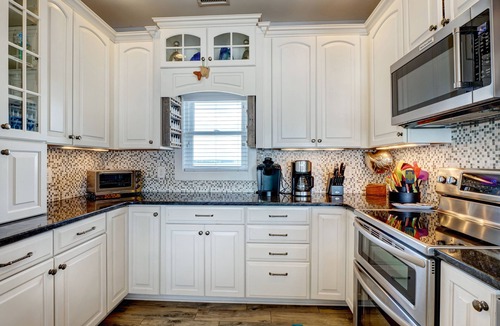 Village of Stump Sound House | OCEANFRONT 5-bdrm Elevator Pool/Tennis Volleyball/Putt-Putt Dog Welcome!