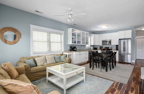 Ocean City Condo | Oceanside 3 Bedroom Condo in the Heart of it all