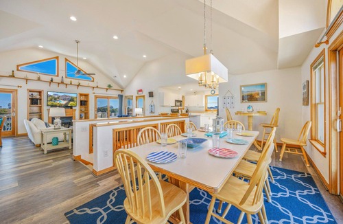Salvo House | Oceanside Dog Friendly Home w/Pool, Hot Tub, Game Room, Community Pool/Tennis